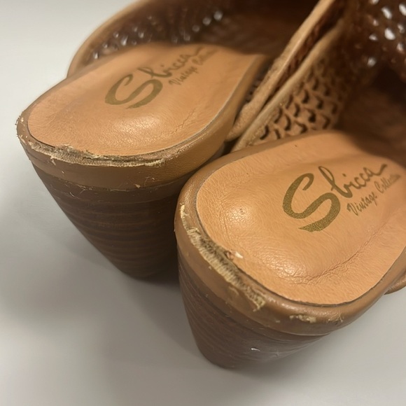 Sbicca Vintage Collection Woven Tan leather Women's mules size 8 preowned - Picture 7 of 8